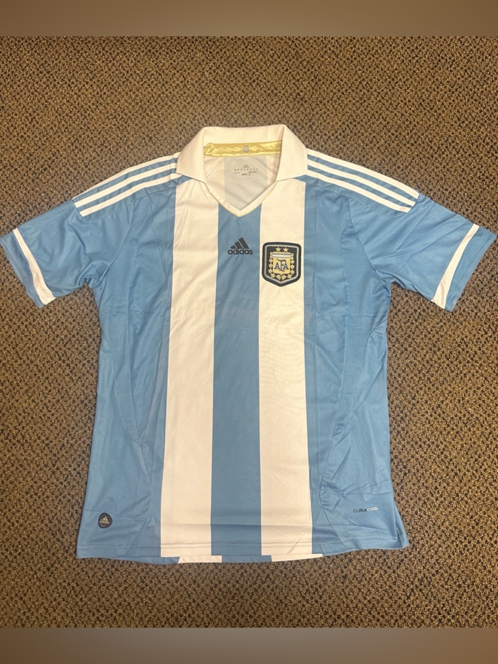 Men’s Adidas 2010 Argentina Soccer Futbol World Cup Jersey - XL